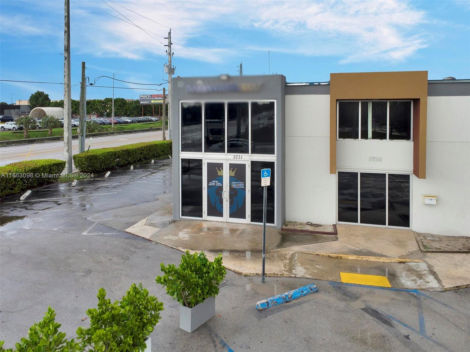 Beautiful Broadcast Television ,Recording Studio